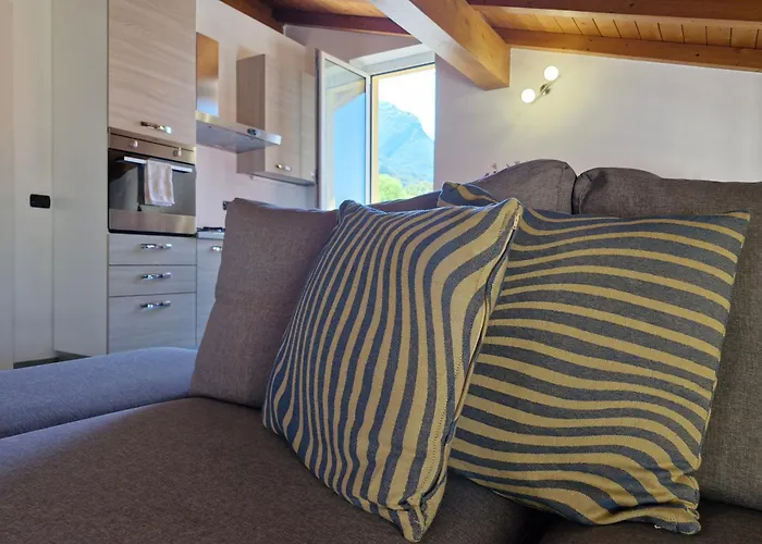 Maisonnette Terrace Lierna